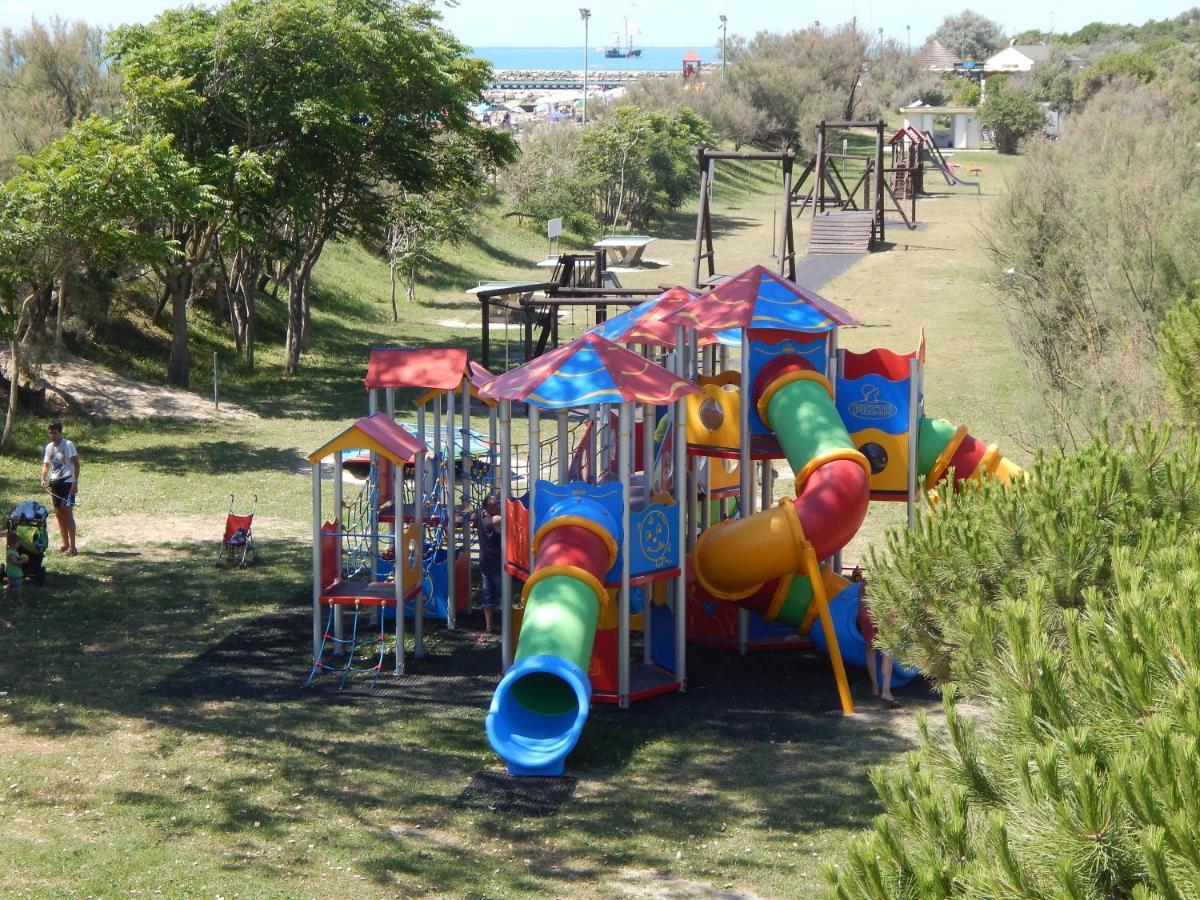 Pra' Delle Torri - Adria Holiday Mobile Homes Caorle Eksteriør billede