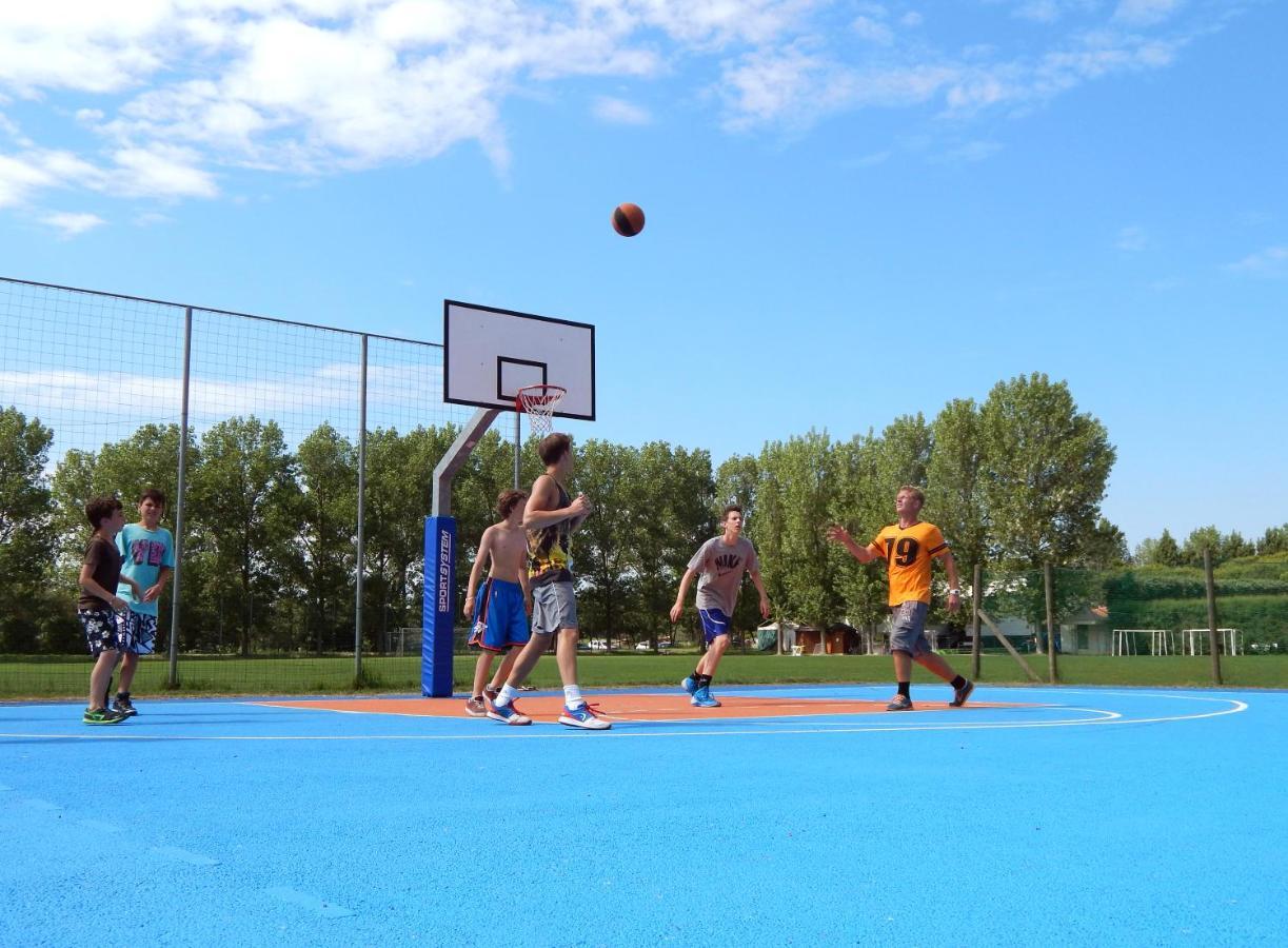 Pra' Delle Torri - Adria Holiday Mobile Homes Caorle Eksteriør billede
